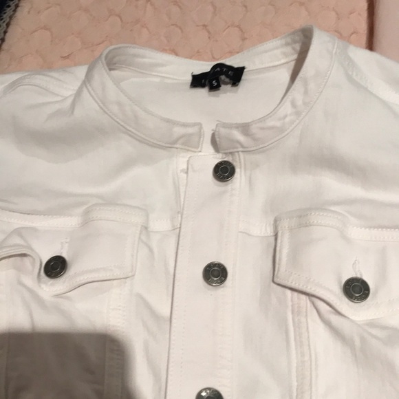 Jacket - Picture 3 of 3